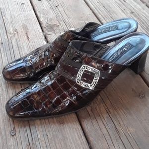 Brighton Tudor Croc Design Slip On